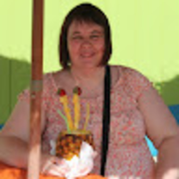 Meet your Posher, Lorena - Picture 1 of 1